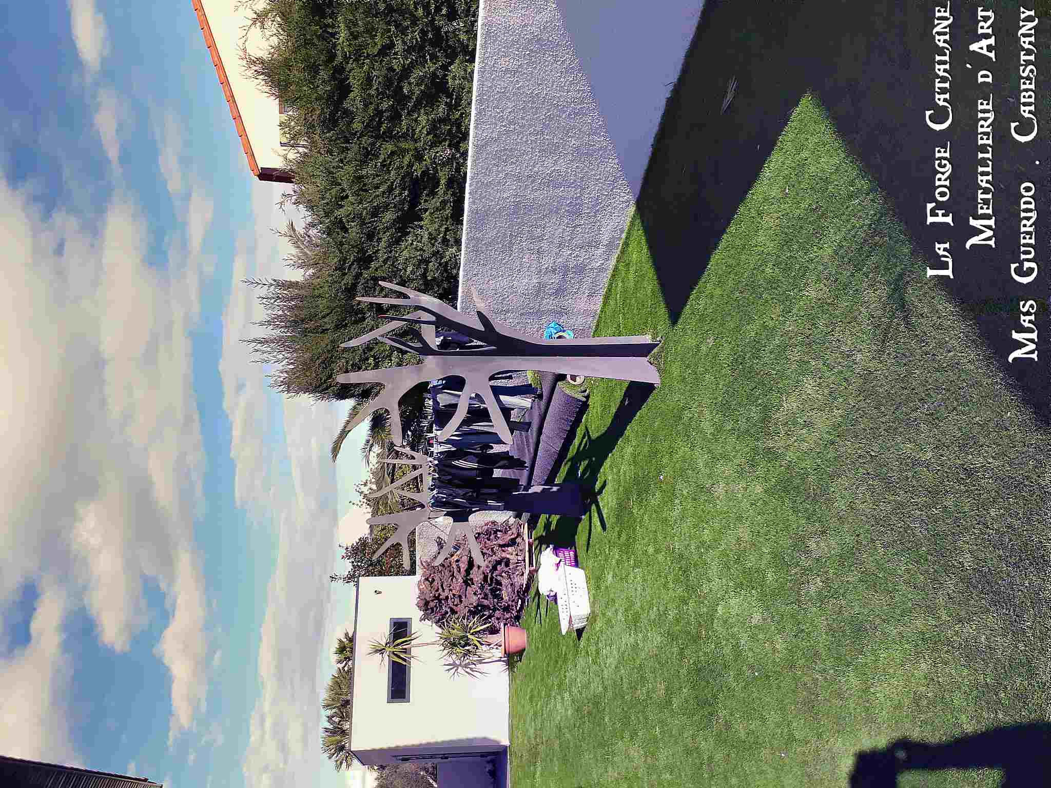 etendoir a linge decoupe laser thermolaque fer forge catalane.jpg